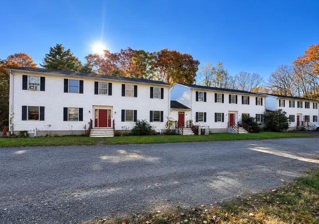 Photo 1 of Multi family home for sale at 152 Southbridge Rd, Warren, MA 01083 | MLS# 73558201 | Listing updated on 2026-10-06