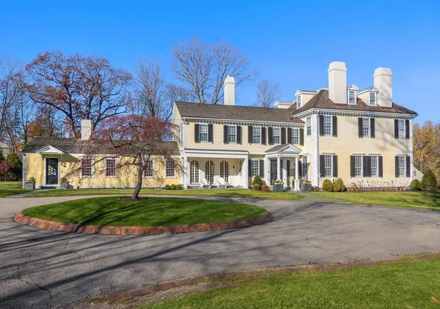 2nd image of 187 Main St, Hingham, MA 02043 | MLS# 73492795