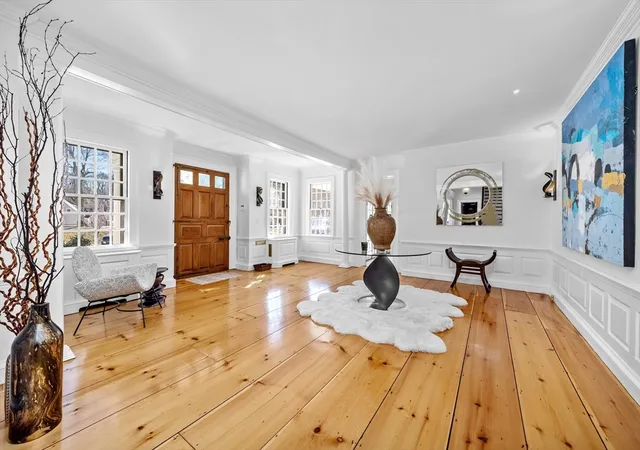 4th image of 187 Main St, Hingham, MA 02043 | MLS# 73492795