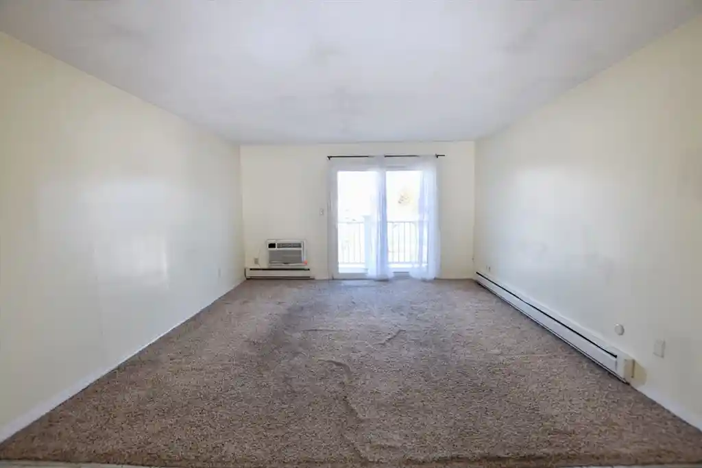 2nd image of 180 Main St, Brockton, MA 02324