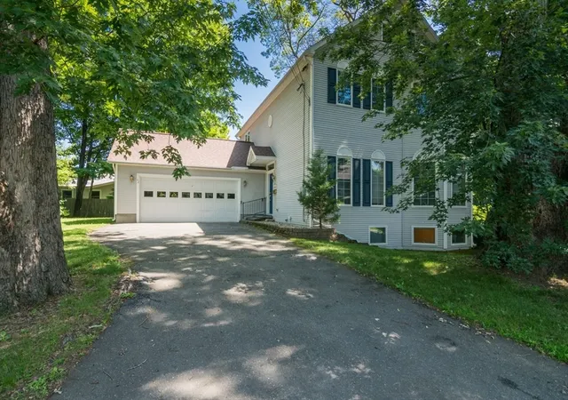 Homes for sale in Northampton, MA | 62 Fairview Ave, Northampton, MA 01060 | MLS# 73545108