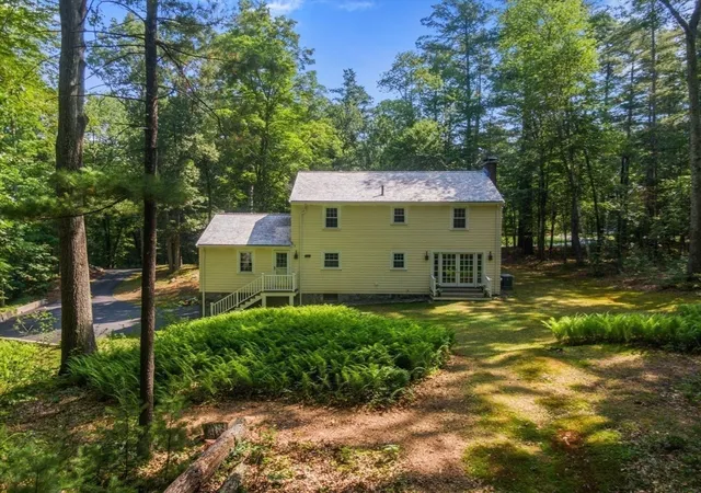 33rd image of 113 Newbridge Road, Sudbury, MA 01776 | MLS# 73546306