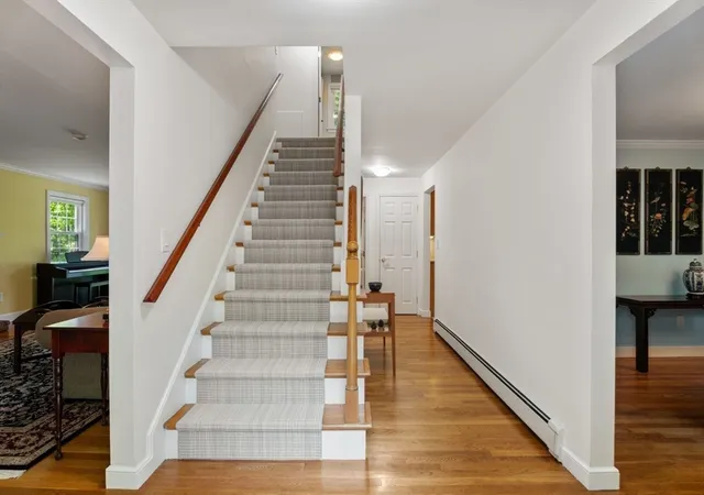 3rd image of 113 Newbridge Road, Sudbury, MA 01776 | MLS# 73546306