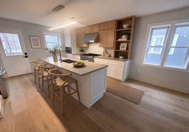 1st image of 122 West Seventh St #E, South Boston, MA 02127 | MLS# 73566364