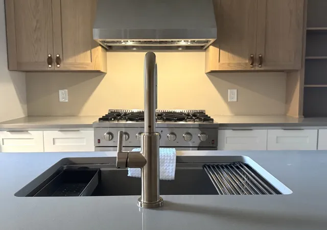 34th image of 122 West Seventh St #E, South Boston, MA 02127 | MLS# 73566364