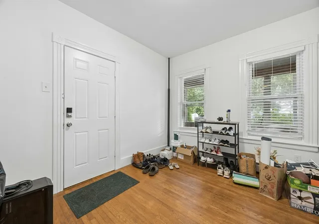 3rd image of 19 Englewood Avenue, Worcester, MA 01603 | MLS# 73565215