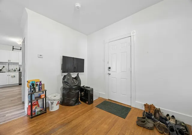 5th image of 19 Englewood Avenue, Worcester, MA 01603 | MLS# 73565215