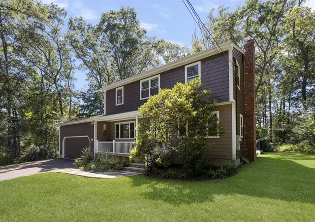 Photo 2 of Single family home for sale at 172 Broad Rock Rd, Wakefield, RI 02879 | MLS# 73564681 | Listing updated on 2026-08-21