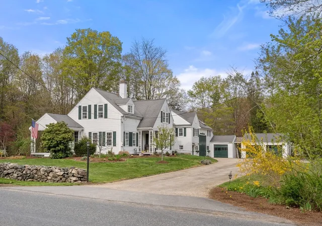 1st image of 187 Mill St, Framingham, MA 01701 | MLS# 73510962
