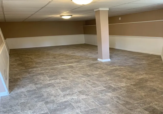 2nd image of 10 Rufus Putnam Rd, North Brookfield, MA 01535