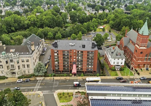 2nd image of 100 High St #308, Medford, MA 02155 | MLS# 73567477