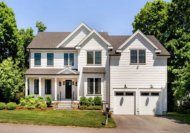 1st image of 19 Cottage St, Lexington, MA 02420 | MLS# 73534872