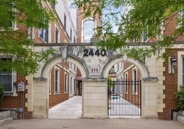 Homes for sale in Cambridge, MA | 2440 Massachusetts Avenue #3, Cambridge, MA 02140 | MLS# 73537774