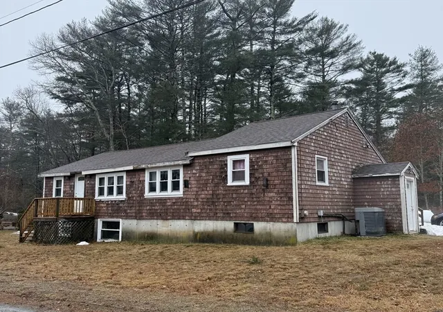 Homes for sale in Carver, MA | 52 Cedar Dr, Carver, MA 02330 | MLS# 73495301