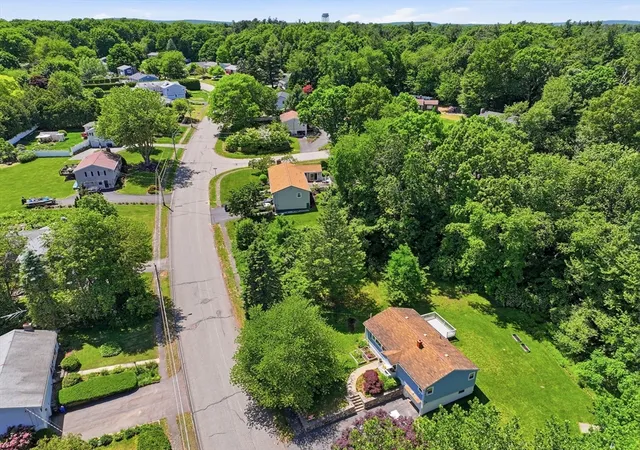 Homes for sale in Holden, MA | 46 Pinecroft Ave, Holden, MA 01520 | MLS# 73533962