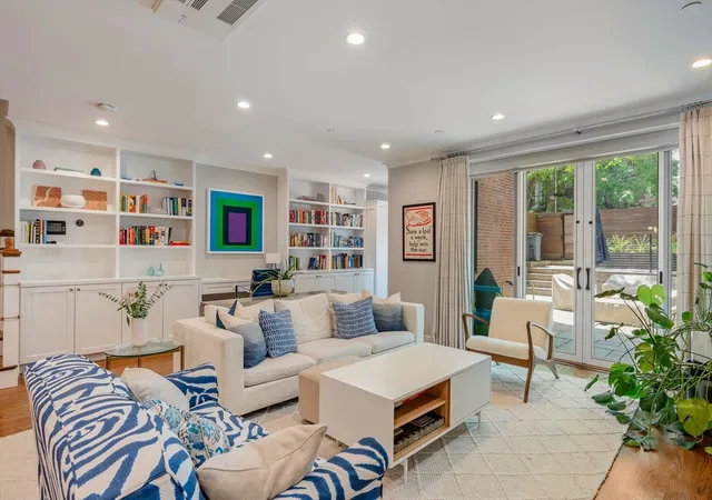 2nd image of 48 Union Park #1, Boston, MA 02118 | MLS# 73528668