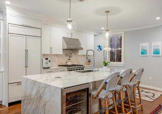 4th image of 48 Union Park, Boston, MA 02118