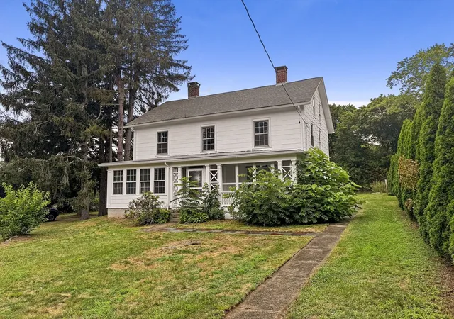 Photo 3 of Single family home for sale at 19 Mendon Rd, North Attleboro, MA 02760 | MLS# 73522688 | Listing updated on 2026-09-07