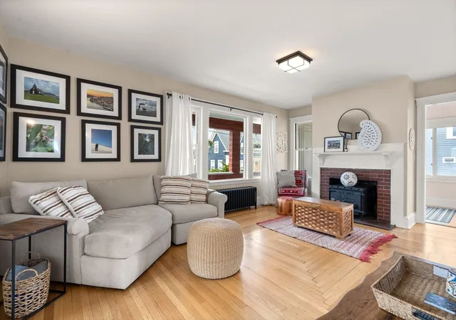 Photo 3 of Sale Pending at 16 Highland St, Gloucester, MA 01930 | MLS# 73503364 | Listing updated on 2026-06-04