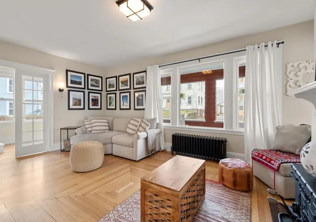 Photo 4 of Sale Pending at 16 Highland St, Gloucester, MA 01930 | MLS# 73503364 | Listing updated on 2026-06-04