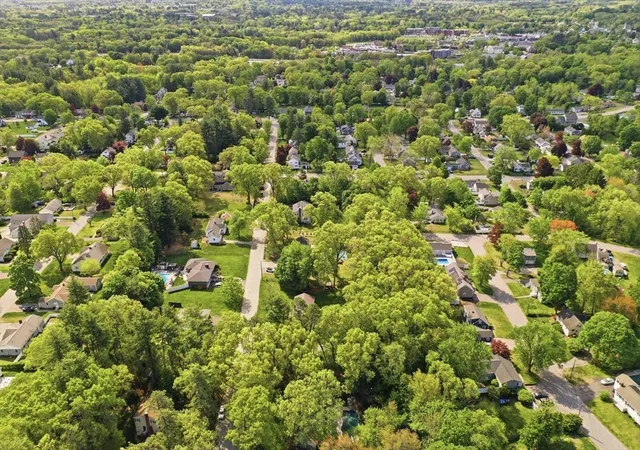 3rd image of 26 Ideal Avenue, Chelmsford, MA 01824 | MLS# 73522489
