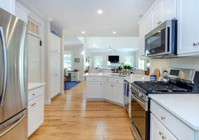 5th image of 5 Fieldstone Dr, Mattapoisett, MA 02739 | MLS# 73533561