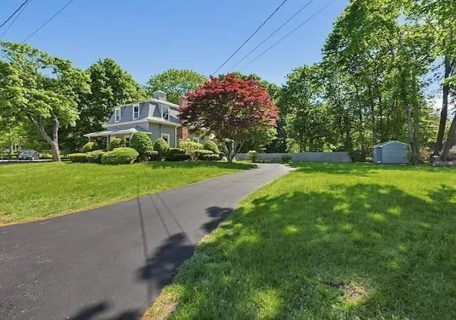 Homes for sale in Stoughton, MA | 21 Park Ave, Stoughton, MA 02072 | MLS# 73525322