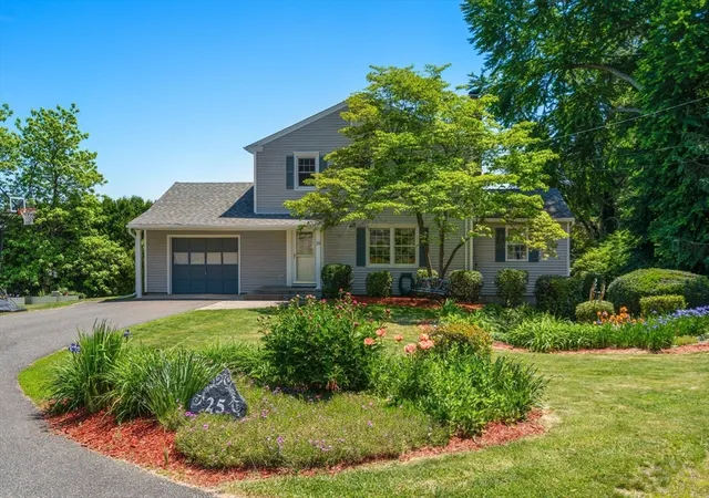 Homes for sale in Belchertown, MA | 25 Everett Ave, Belchertown, MA 01007 | MLS# 73532846