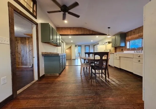 2nd image of 123 Rainbow Dr, Templeton, MA 01468 | MLS# 73564243