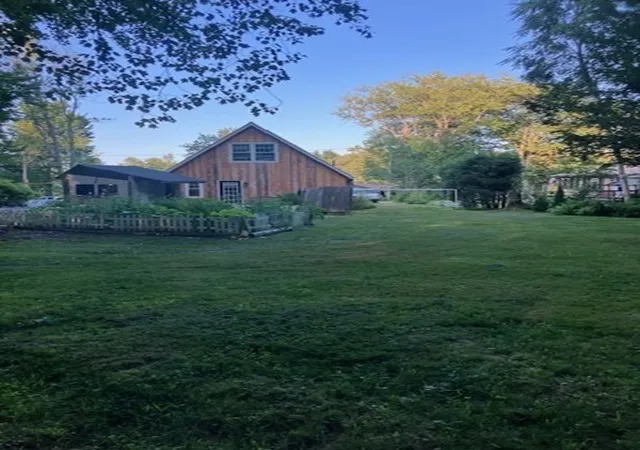 3rd image of 123 Rainbow Dr, Templeton, MA 01468 | MLS# 73564243