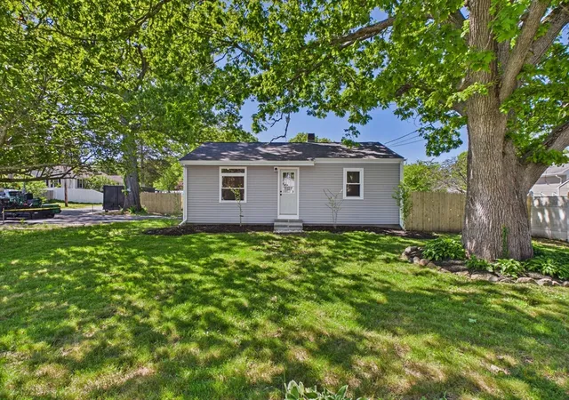 1st image of 44 Wing Rd, Acushnet, MA 02743 | MLS# 73527277