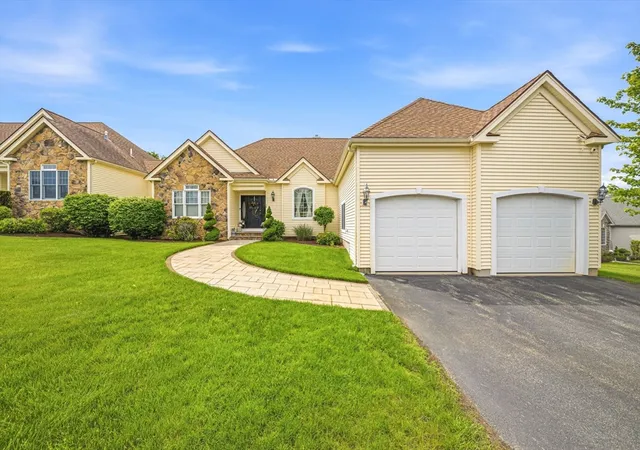 Photo 2 of Single family home for sale at 894 Liberty St #10, Braintree, MA 02184 | MLS# 73525608 | Listing updated on 2026-08-26