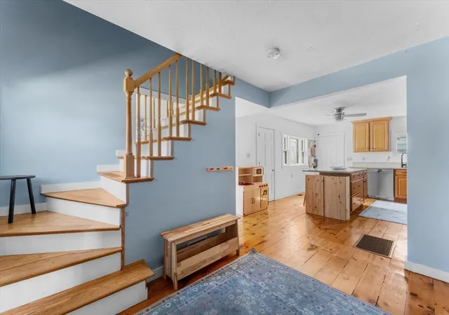 3rd image of 42 Dewey Ave, Brockton, MA 02301 | MLS# 73549318