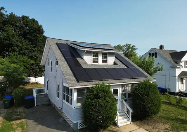 1st image of 130 Littleton St, Springfield, MA 01104 | MLS# 73564644
