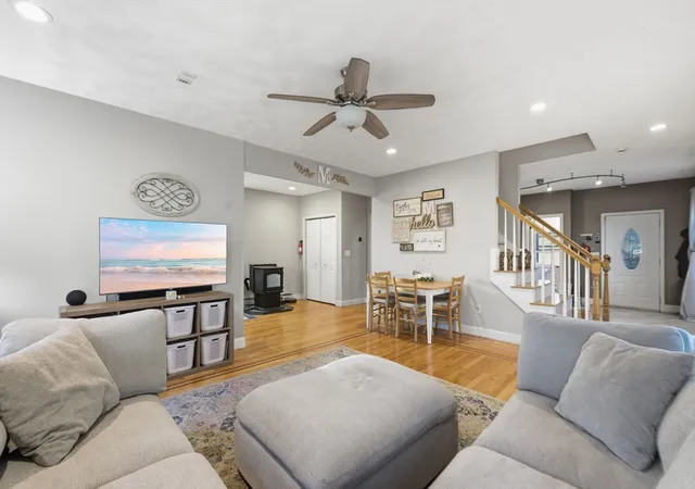 Photo 2 of Single family home for sale at 648 Merrimack Ave, Dracut, MA 01826 | MLS# 73569050 | Listing updated on 2026-09-11