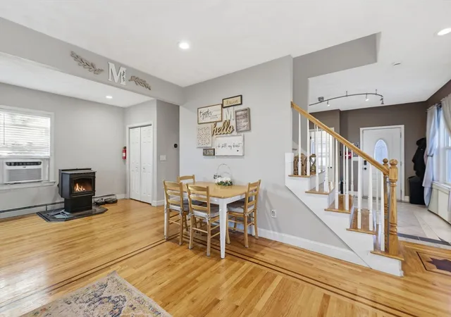 Photo 4 of Single family home for sale at 648 Merrimack Ave, Dracut, MA 01826 | MLS# 73569050 | Listing updated on 2026-09-11