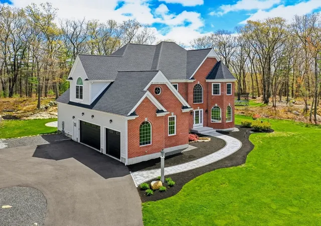 Homes for sale in Wrentham, MA | 15 Ridge Rd, Wrentham, MA 02093 | MLS# 73513333