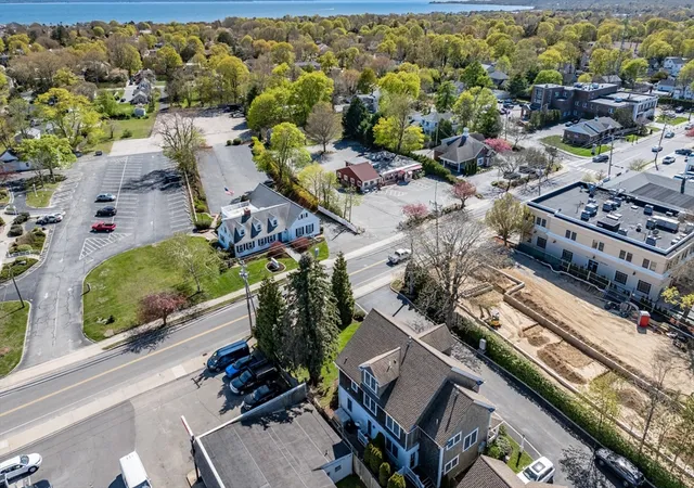 Homes for sale in Falmouth, MA | 480 Main St, Falmouth, MA 02540 | Houzeo