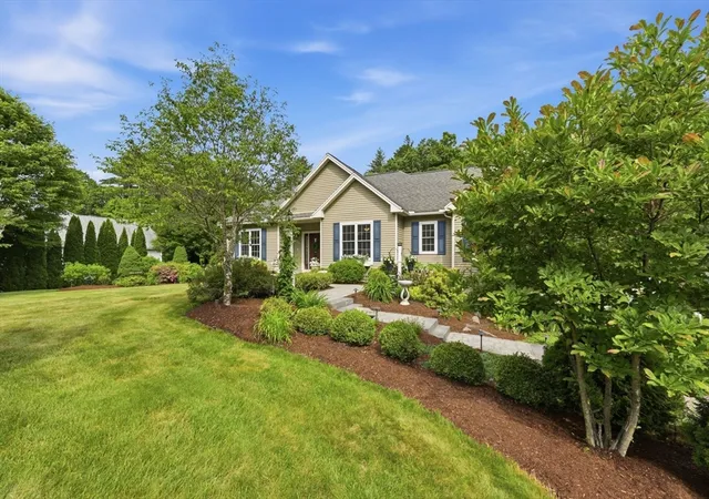 5th image of 413 Batchelor St, Granby, MA 01033 | MLS# 73535820