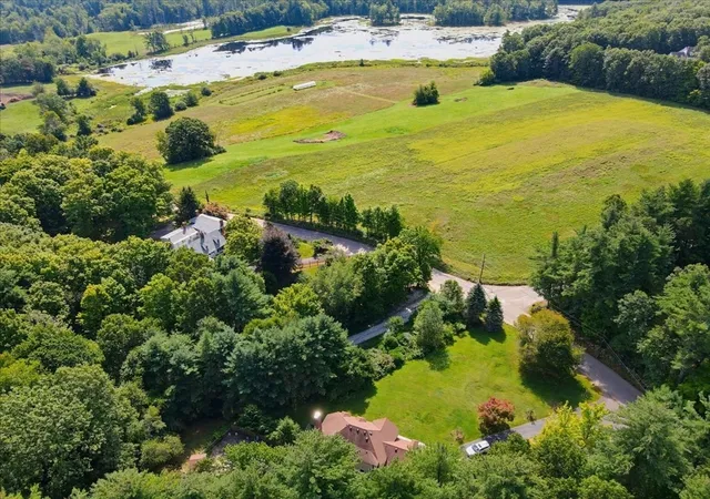 Photo 3 of Single family home for sale at 95 Jewett St, Pepperell, MA 01463 | MLS# 73566440 | Listing updated on 2026-08-28