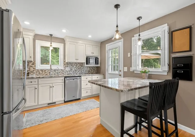 4th image of 12 Enwright Way, Bridgewater, MA 02324 | MLS# 73567982