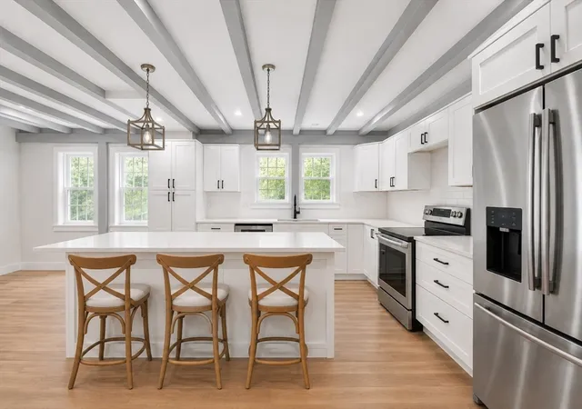 4th image of 16 Janes Rd, Boxford, MA 01921 | MLS# 73536375