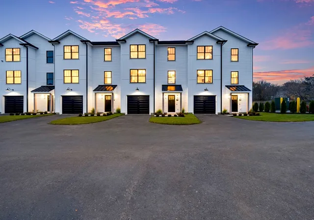 2nd image of 32 Birch Brk Rd, Lynn, MA 01905