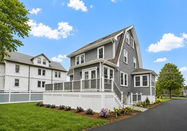 Photo 2 of Single family home for sale at 329 Warren, Waltham, MA 02453 | MLS# 73522096 | Listing updated on 2026-09-17