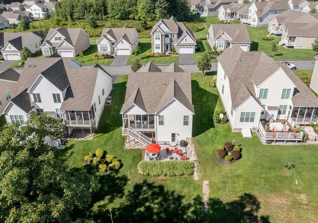 3rd image of 79 Pine Tree Dr #70, Methuen, MA 01844 | MLS# 73566156