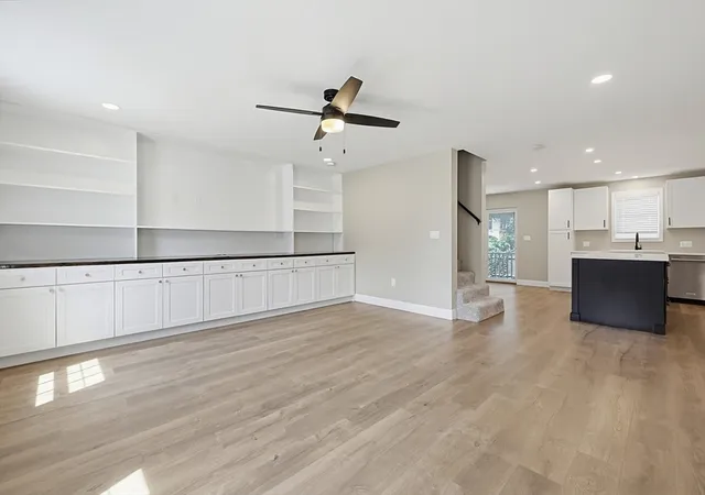 4th image of 39 Johnston Avenue #2, Whitinsville, MA 01588 | MLS# 73538740