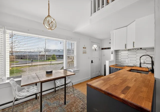 Listing Photo 4 - Condo for sale in building located at 962 Commercial St, Provincetown, MA 02657 - Unit #5