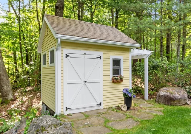 42nd image of 277 Main Street, Bolton, MA 01740 | MLS# 73529079