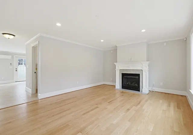 Homes for sale in Needham, MA | 1362 Great Plain Ave, Needham, MA 02492