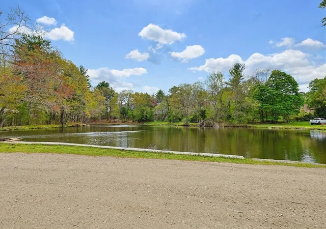Homes for sale in Needham, MA | 1362 Great Plain Ave, Needham, MA 02492 | Houzeo